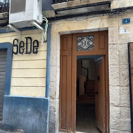 La Reina By The Sea Apartment *