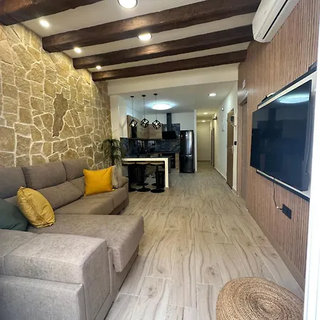 La Reina By The Sea Apartment *