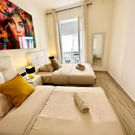 La Reina By The Sea Apartment